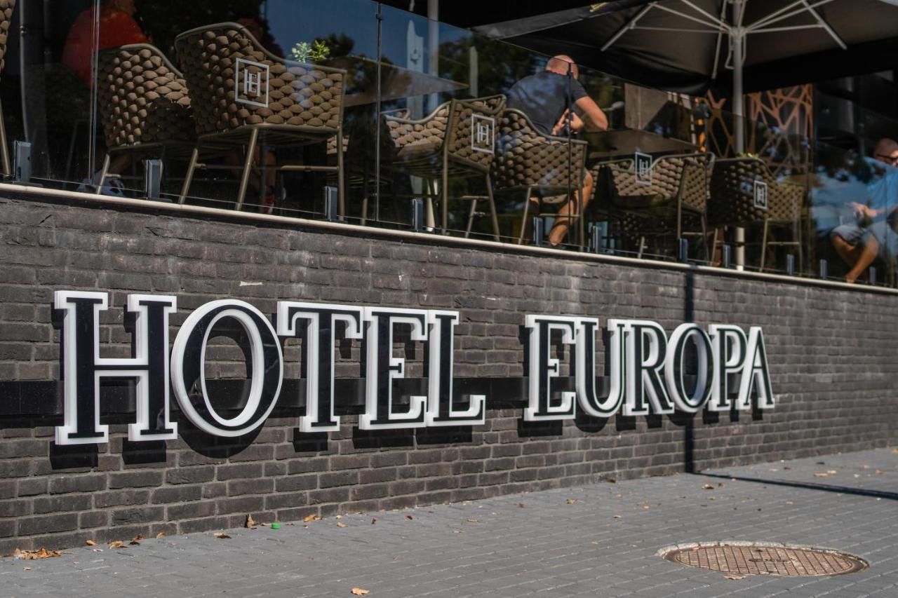 Hotel Europa Komárno Exterior photo